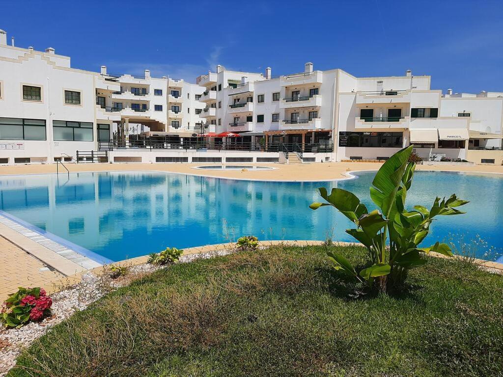 New Flat In Dunas De Alvor With Front Balcony Pool Экстерьер фото